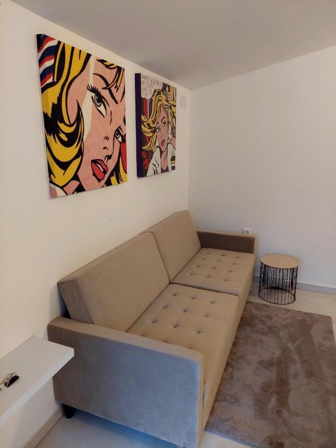 Apartman Ulrich Lukovo Zewnętrze zdjęcie